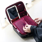 Trousse de maquillage avec miroir LED